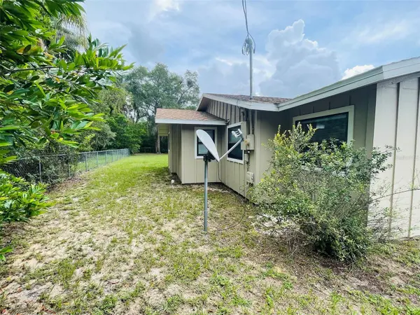 39838 E CEMETARY RD, Umatilla, FL 32784