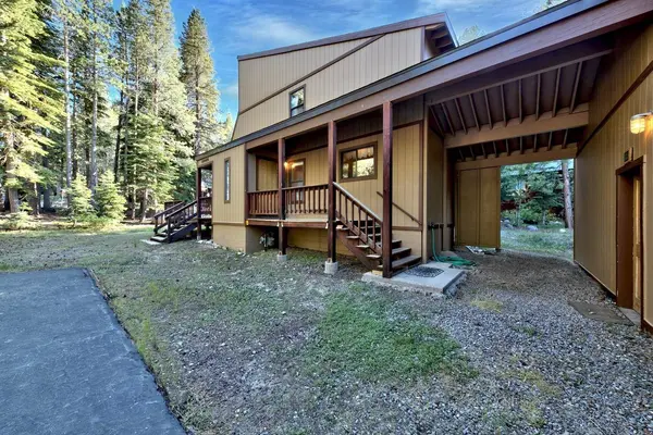 12316 Schussing Way, Truckee, CA 96161
