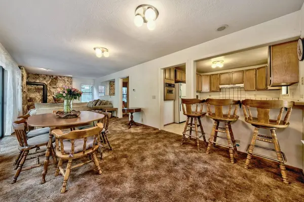 12316 Schussing Way, Truckee, CA 96161