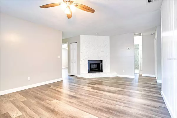 4703 E SERENA DR, Tampa, FL 33617