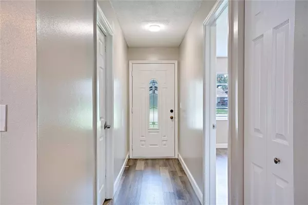 4703 E SERENA DR, Tampa, FL 33617