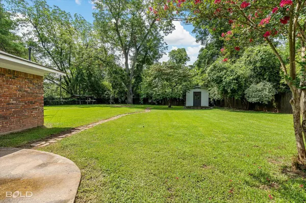 1314 Parkway Circle, Bossier City, LA 71112