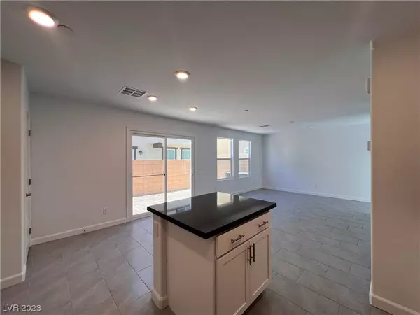 329 Bay Village Place, Henderson, NV 89011