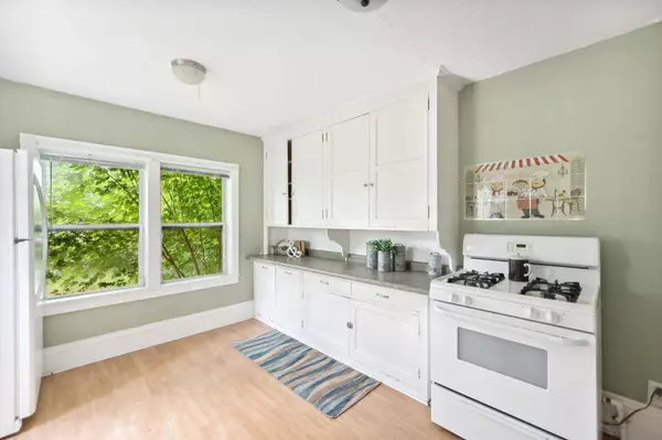 408 Hatch AVE, Saint Paul, MN 55117