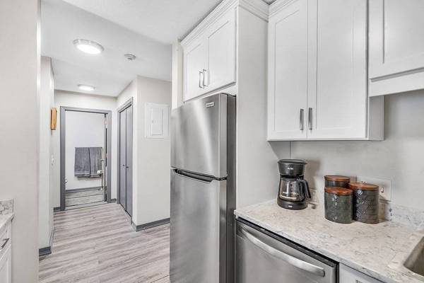 450 Somerset Ave #504, Taunton, MA 02780