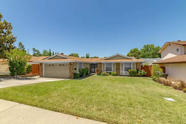4637 Oakbough WAY, Carmichael, CA 95608