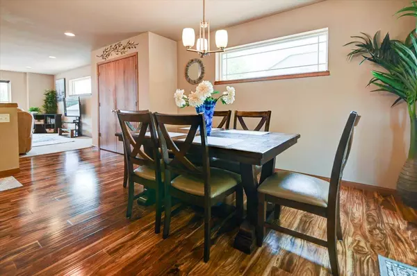 620 Redan Drive, Verona, WI 53593