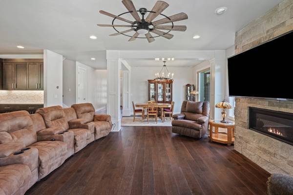 60890 SW Headwaters Loop, Bend, OR 97702