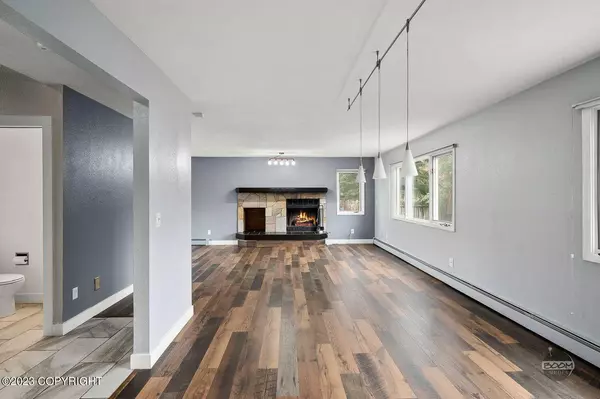 2310 Banbury DR, Anchorage, AK 99504