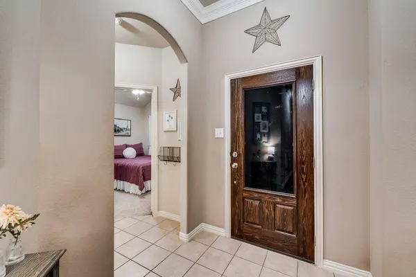 722 Westminster Drive, Midlothian, TX 76065