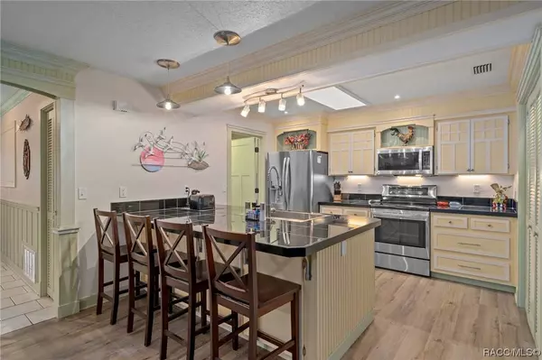 47 Golfview DR, Homosassa, FL 34446