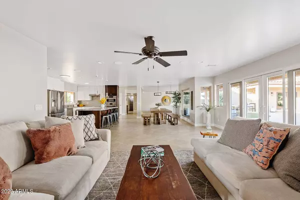 12411 N 75TH Place, Scottsdale, AZ 85260