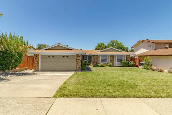 4637 Oakbough WAY, Carmichael, CA 95608