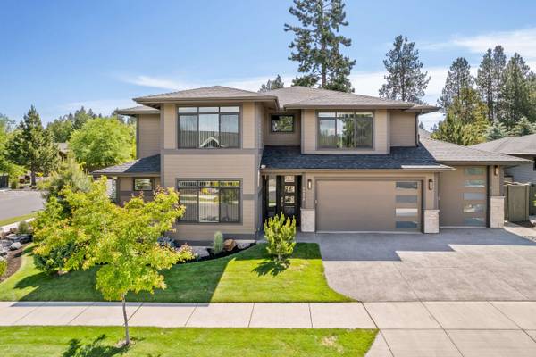 60890 SW Headwaters Loop, Bend, OR 97702