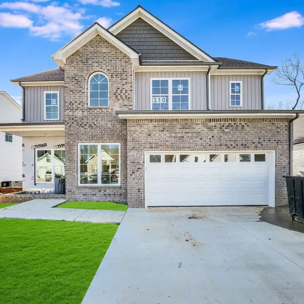 196 Sherlock Dr, Clarksville, TN 37043