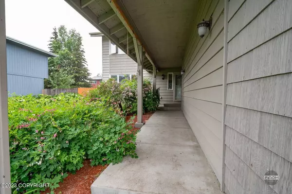 2310 Banbury DR, Anchorage, AK 99504