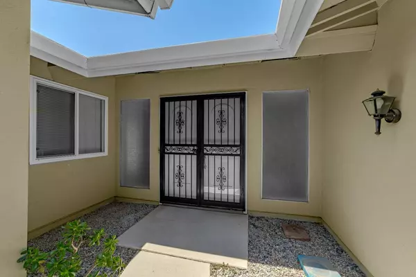 4637 Oakbough WAY, Carmichael, CA 95608