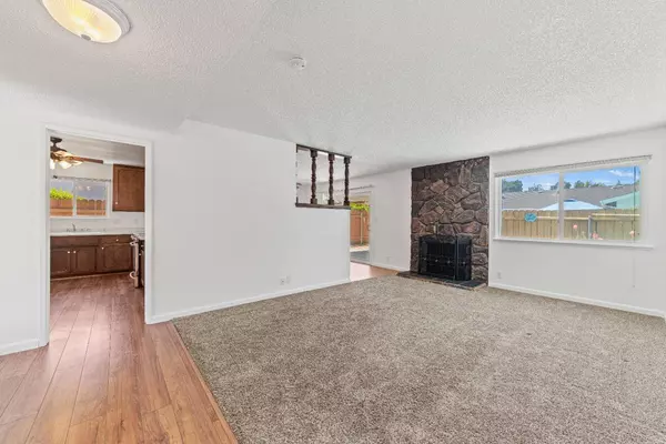 4637 Oakbough WAY, Carmichael, CA 95608