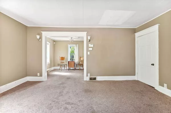 408 Hatch AVE, Saint Paul, MN 55117