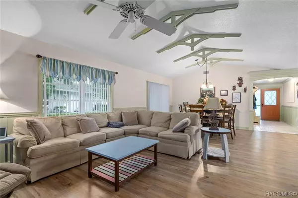 47 Golfview DR, Homosassa, FL 34446