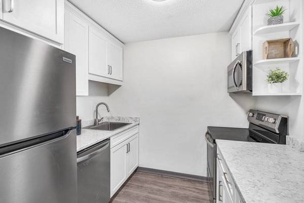 450 Somerset Ave #504, Taunton, MA 02780