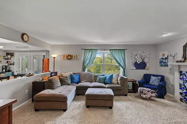 397 BRENTWOOD Drive, Pinckney, MI 48169