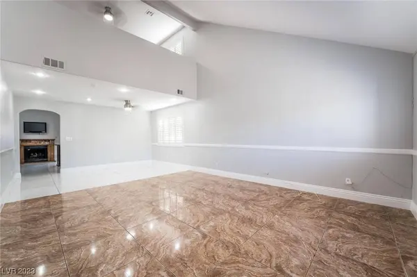 6705 Bent Wood Court, Las Vegas, NV 89108