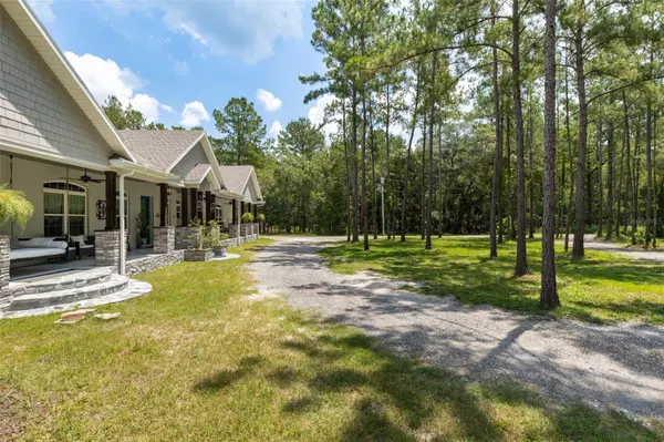 19251 OAKFORK TRL, Brooksville, FL 34604