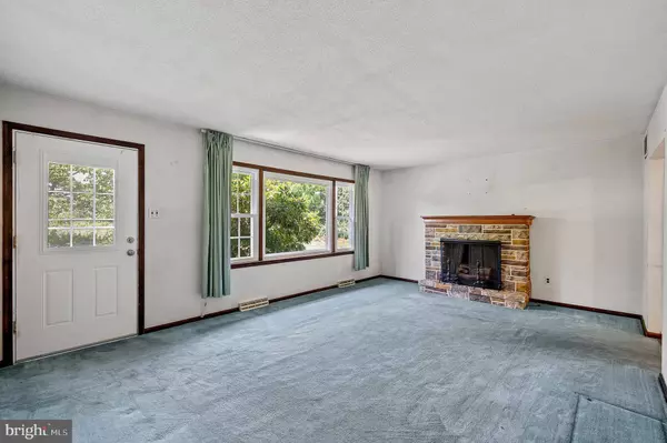 264 ARLINE AVE, Deptford, NJ 08096