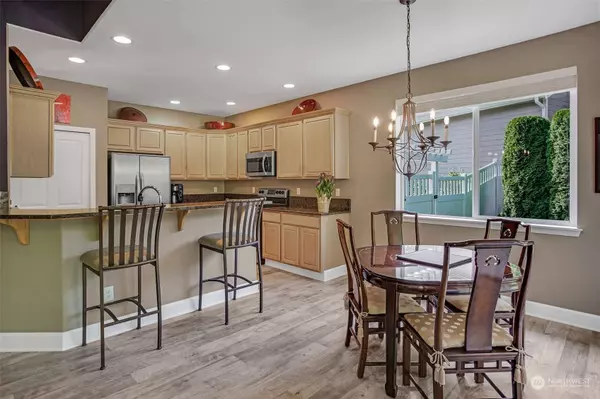 4333 Fairwood BLVD NE, Tacoma, WA 98422