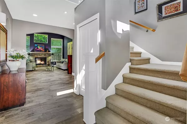 4333 Fairwood BLVD NE, Tacoma, WA 98422