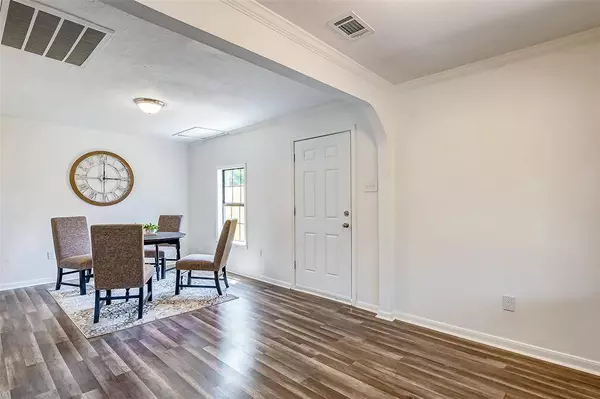 3826 Alsace St, Houston, TX 77021