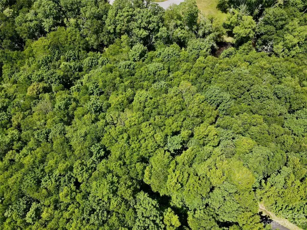 126 stoneledge LN, Blowing Rock, NC 28605