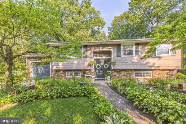 112 OAK AVE, West Berlin, NJ 08091