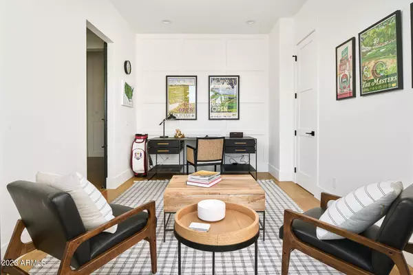 3538 E GLENROSA Avenue, Phoenix, AZ 85018