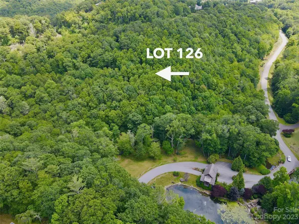 126 stoneledge LN, Blowing Rock, NC 28605