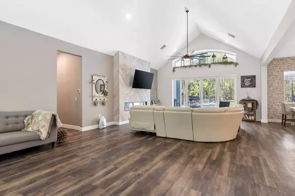 19251 Oakfork Trail, Undetermined-other, FL 34604