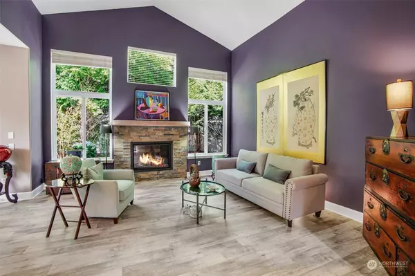 4333 Fairwood BLVD NE, Tacoma, WA 98422