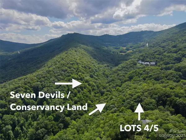 TBD otter CT, Seven Devils, NC 28605