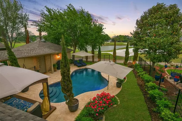 2211 Blue Water Bay DR, Katy, TX 77494