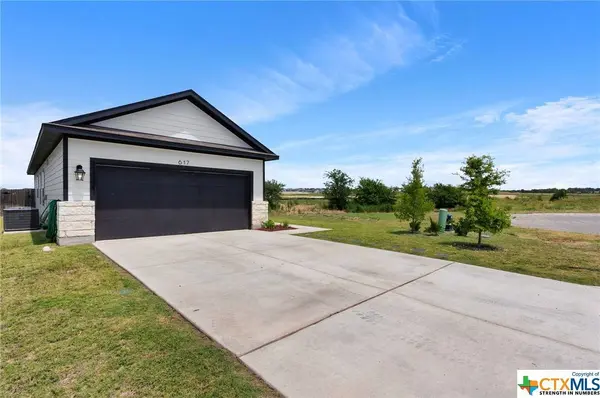 617 Old California LN, Jarrell, TX 76537