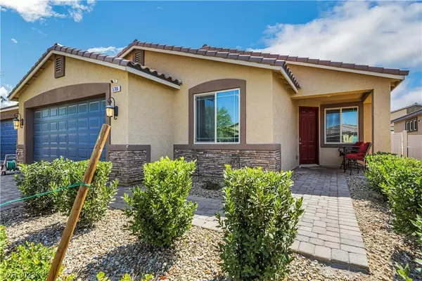 5704 Akula Bay Street, North Las Vegas, NV 89081