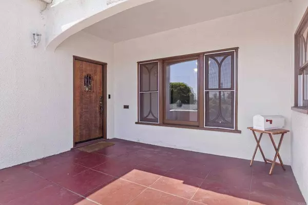 3537 Browning ST, San Diego, CA 92106