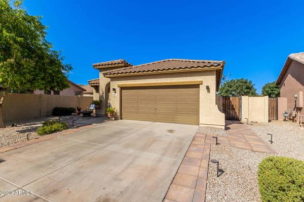 8627 S 41ST Lane, Laveen, AZ 85339