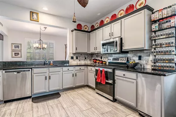 14019 CRATER CIR, Hudson, FL 34669