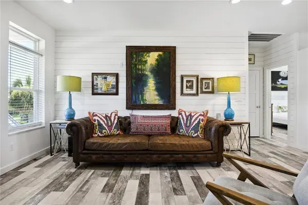 328 LEMOYNE RD, Pass Christian, MS 39571