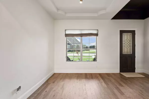 5820 Tory Drive, Grand Prairie, TX 75052