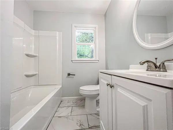 224 Flynt ST, Lexington, NC 27292