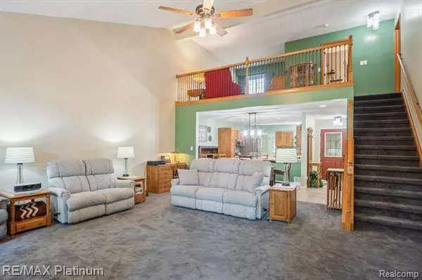 960 ROSEWOOD Court, Brighton, MI 48116