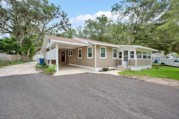 355 W WISCONSIN AVE, Orange City, FL 32763